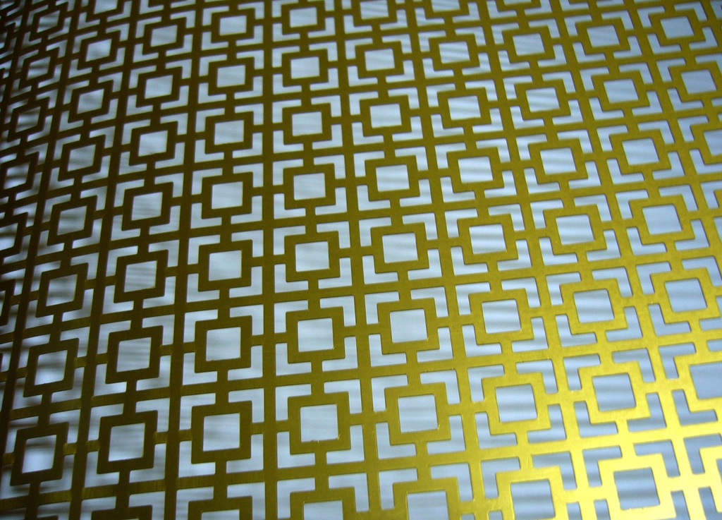 CHAPA FANTASIA CUADRADO ALUMINIO ORO