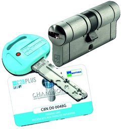 [BSP8DC5131R5] Bombillo P8 "C" 82 mm. (51x31P) pomo 5 llaves níquel satinado